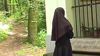 Pussy fucking pussy fingering in the forest...cum in mouth