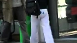 Amateur ass rammed outdoors