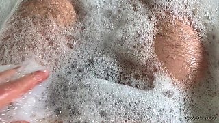 Sensual Asmr Full Bush and Clit Worship in Bubble Bath Brooke Casey