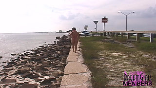 Freaky Spinner Spreads Her Pussy in My Back Seat