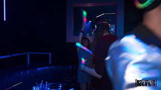 Shameless teen mind-blowing adult clip