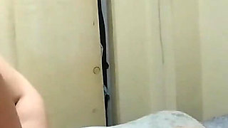 Real Mature Couple Fucking with a Lot of Passion and She Is Filled with Cum as She Likes