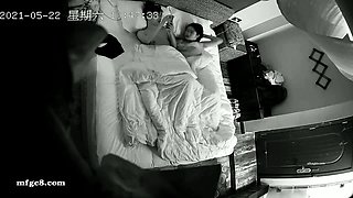 Amateur Hidden Cam with Dildo Wives