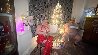 Mrs Kinkmas Christmas Story with Satana's Piggy.