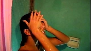 Amateur Blonde Teen Plays Solo with Toy Webcam Porn