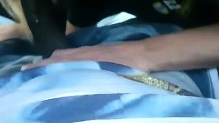 AMATEUR BLONDE SUCKING A BIG BLACK COCK IN A CAR