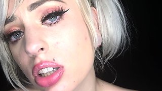 Blonde teen Sierras first erotic masturbation video