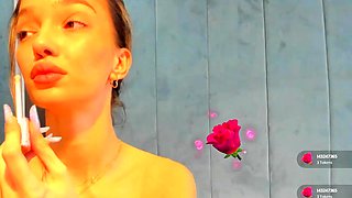 Amateur Webcam Teen Flashes Masturbates