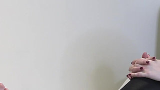 Sissy shows foot skils