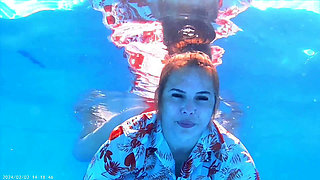 Long Breath Holding Underwater