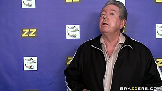 Suck-Sex In Soccer With Xander Corvus, Samantha Saint - Brazzers