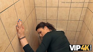 Vip4k. my biggest wish was to bang in the wc\ud83c\udf4c