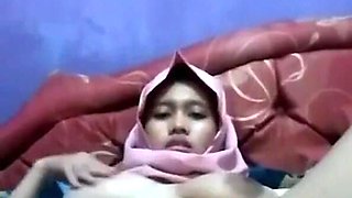Jilbab Sange Sehabis Pulang Sekolah