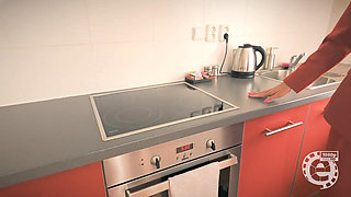 Housewife Joana Intense Blows off the Craftsman