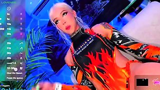 Small tit brunette in lingerie Alyssia