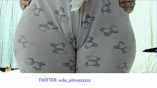 CAMELTOE- MASTURBATION IN PAJAMAS- TURKISH MILF- TURKISH PORN
