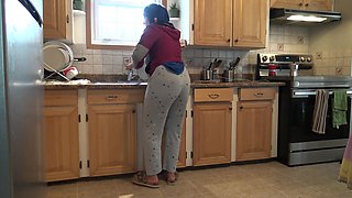 Arab Wife in Germany Lets Horny Husband Fuck Her Asshole - No Vaseline!!!
