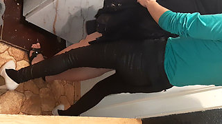 I watch and masturbate while my girlfriend fucks my stepmother