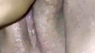 Fat Shaved Mama Polas Squirting Session