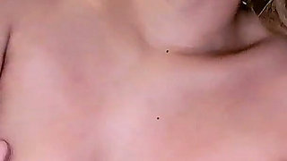 Thick Asian Uses Her Seduction with Foreigner