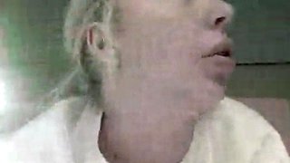 Amateur Blonde Teen Plays Solo with Toy Webcam Porn