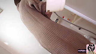 Bath Cleaning Housewife Gets a Surprise Visit at Home. Muscle Guy Joins in, Wild 3p Goes Out of Control!