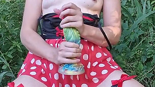 4 Min. Porn in the Woods.
