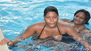 Unique Underwater Shots of Two Black Lesbians