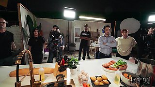 Sizzling Kitchen Magic with Scott Trainor’s Steamy Encounter