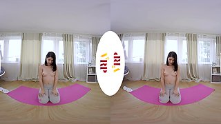 My Personal Trainer - Fit Brunette Solo - Sexlikereal