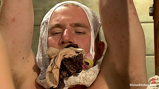 Mistress Lorelei Lee Takes Over Divine Bitches for a Week!