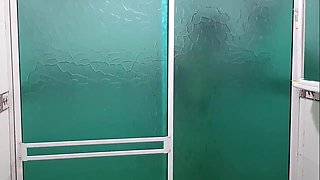 Fiery Hispanic stepdaughter enchants with magical curves in amateur passion