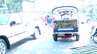 Tongue pierced Thai MILF gets picked up