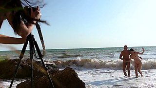 Hot FFM Outdoors Blowjob Threesome