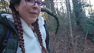 Nerdy Faery Outdoor Pee Desperation - Hairy Pussy Pissing in Tight Jeans HD