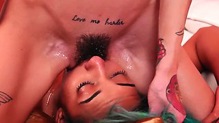 Lesbian Interracial Sex - White Girl Dominates Ebony with