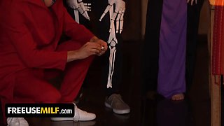 When it comes to halloween pranks, nobody is nicer than these three naughty step siblings - freeusemilf