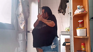 Curvy BBW in a Bold Moment Confidence, Curves & Smoke