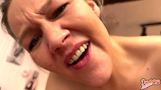 Pregnant German MILF Mom Greedy for Cock - Blowjob & Huge Cumshot in HD