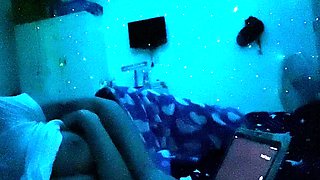 Amateur webcam babe dildo masturbation