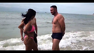 I Met Two Cats on the Beach and Made Out with Them Right There