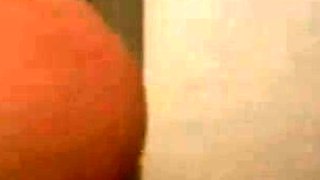 Amateur Babe Shows Her Ass on Webcam