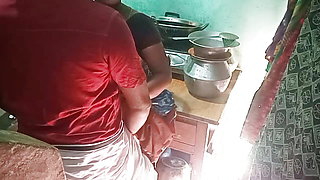 Indian desi wife When cooking have a sex hasband