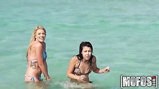 Mofos - 2 ideal beach beauties have some fun