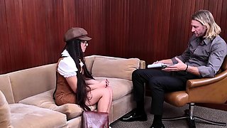 Sloppy balls deep blowing of therapy doctor for confidence