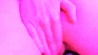 Pulled amateurs close up car sex