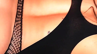 Rickysroom Bond Beyond Words with Gal and Lana