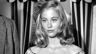 Cybill Shepherd, Kimberly Hyde - 'The Last Picture Show' (1971)