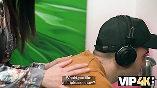 Impressive Jasmine Jayne - sons girlfriend smut - VIP 4K