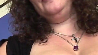 Curvy Mature Wife Joyce Gets Her Big Ass Pounded in Doggystyle Position